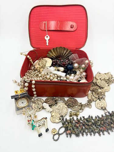 Jewelry Lot with red leather case  (1 of 7)
