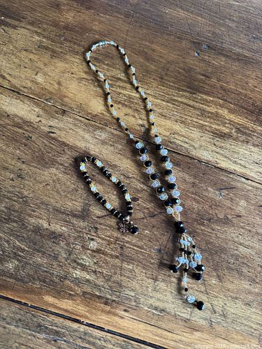 Set of Beaded Necklace and Bracelet  (1 of 6)