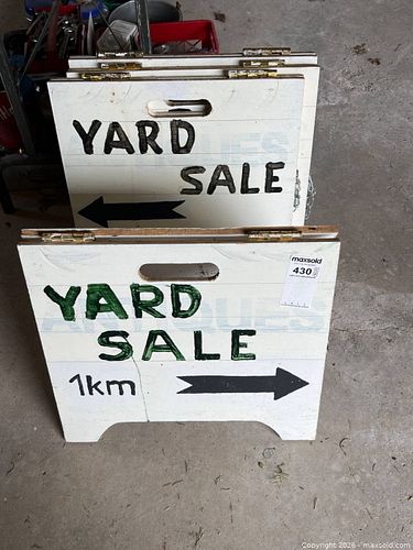 Foldable Wooden Homemade  Yard Sale   Signs with Arrows (1 of 8)