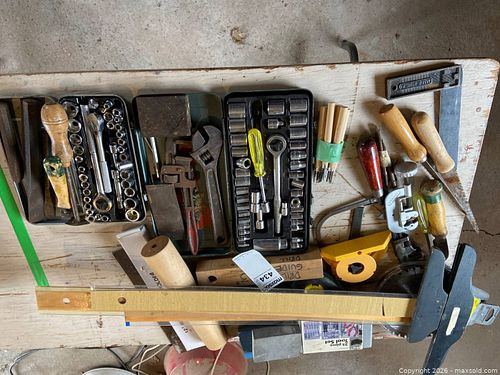 Tools Including Hand Tools, Socket Sets, and Blade (1 of 8)