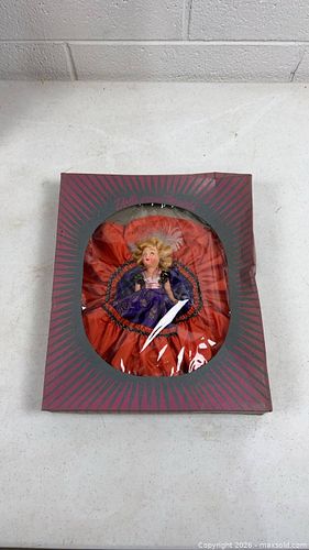 Lot #98 (1 of 3)
