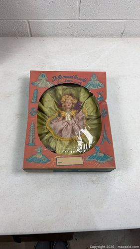 Lot #91 (1 of 6)