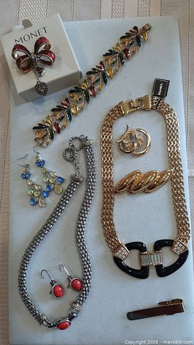 Collecton Of Monet Jewellery (1 of 9)