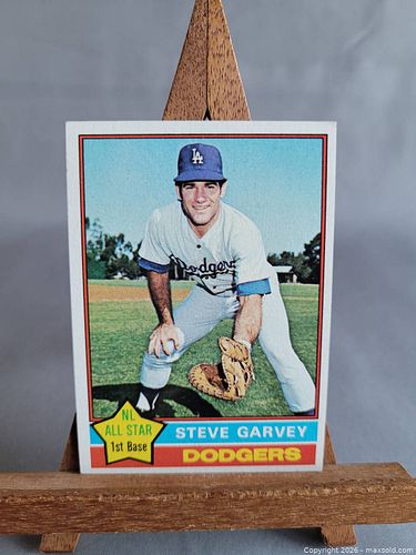Lot #18 (1 of 4)