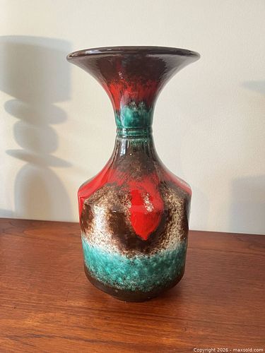 Lot #62 (1 of 11)