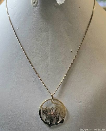 Necklace with 10K Gold Chain and Tiger Pendant (1 of 2)