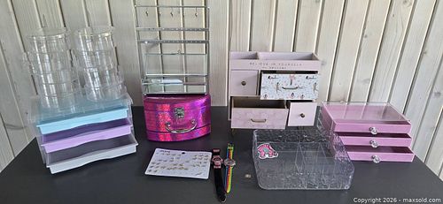 Lot #60 (1 of 8)