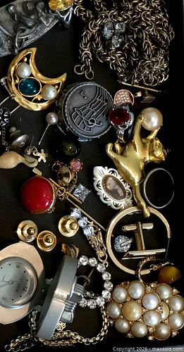 Mixed Jewelry Lot – Untested Vintage Styling (1 of 6)