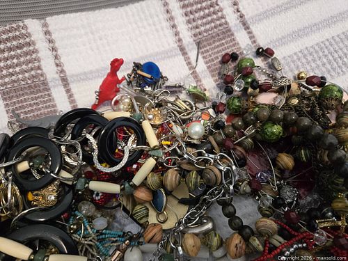 wearable and scrap jewellery (1 of 8)