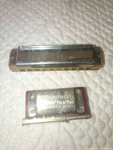 Hohner Teutone Pitch Pipe & Music Master Harmonica Lot (1 of 5)