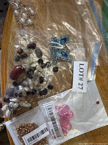 Lot #27 (1 of 6)