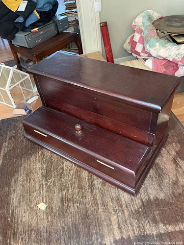 Lot #741 (1 of 6)