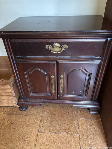 Lot #143 (1 of 6)