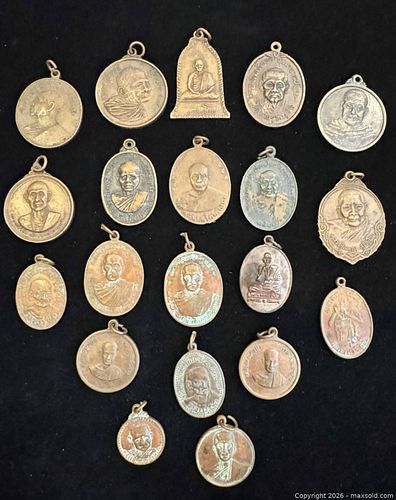 Lot #9 (1 of 18)
