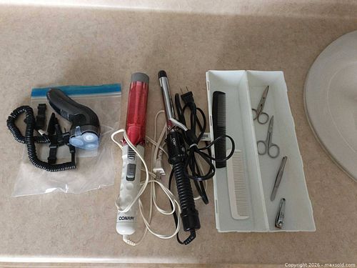 Beauty Accessories A (1 of 10)