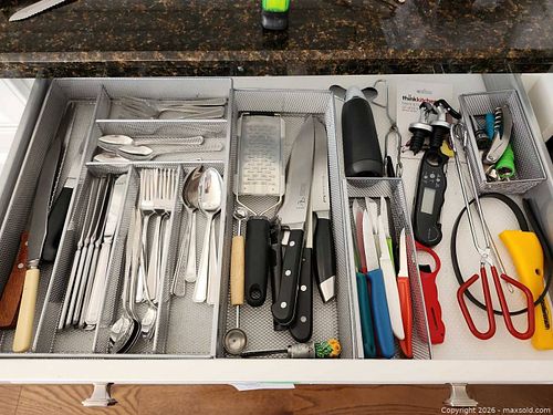 Cutlery and Kitchen Tools. B (1 of 13)