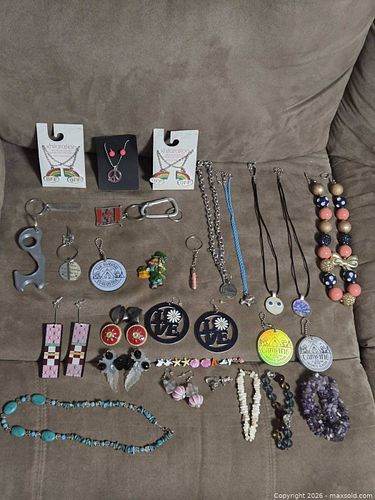 Lot #34 (1 of 6)