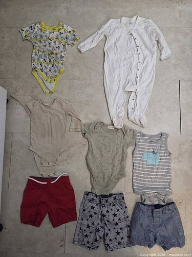 Baby Clothing Lot 8 pcs Size 6–12 Months (Onesies, Sleepers, Shorts) (1 of 5)