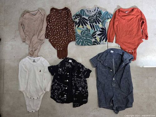 Mixed Baby Clothing Set (Onesies, T-shirts, Rompers) 12-18M Unisex (1 of 12)