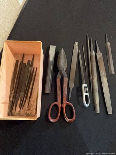 Hand tool lot. A (1 of 4)