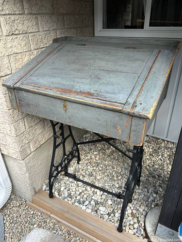Lot #69 (1 of 4)
