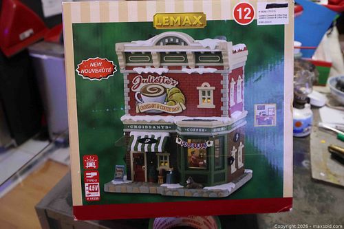 Lot #121 (1 of 9)