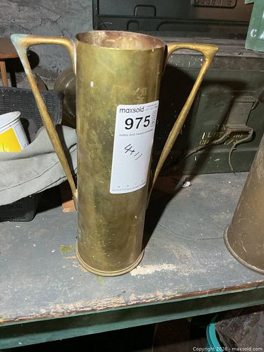 Lot #975 (1 of 6)