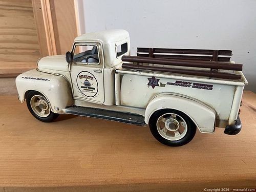 Lot #11 (1 of 1)
