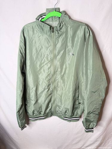 Lot #138 (1 of 4)