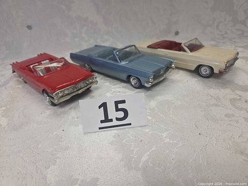 Lot #15 (1 of 12)