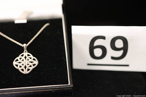 Lot #69 (1 of 7)