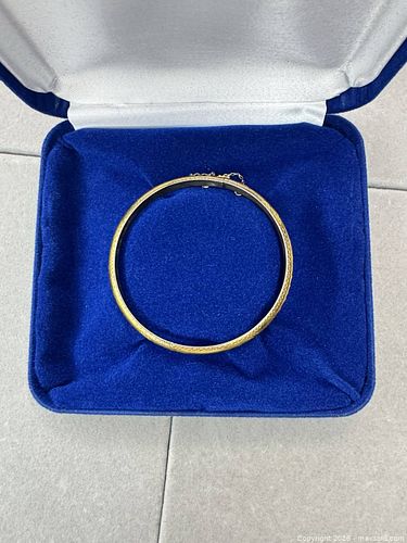 Lot #425 (1 of 10)
