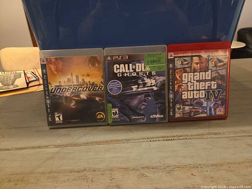 PS3 Video Games Lot: Need for Speed, Call of Duty, Grand Theft Auto IV (1 of 3)