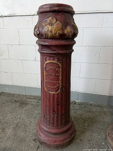 Lot #564 (1 of 12)