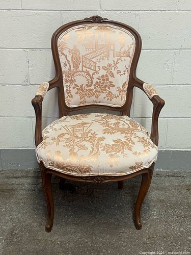 Lot #376 (1 of 13)