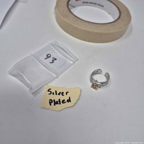 Adjustable Silver-Tone Fashion Ring with Yellow Stone (1 of 4)