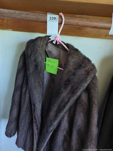 Lot #339 (1 of 8)