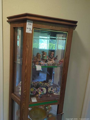 Lot #330 (1 of 9)