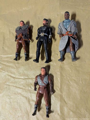 Lot of random figures  (1 of 4)
