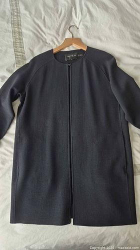 Lot #226 (1 of 14)