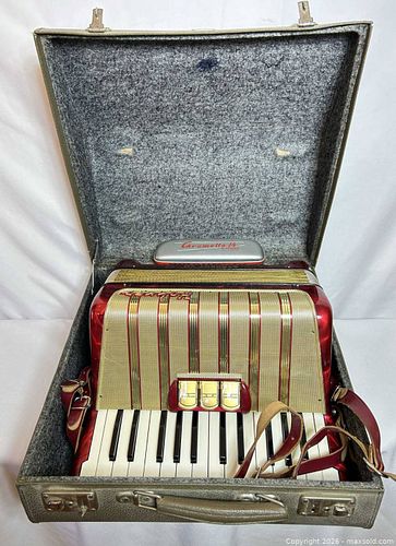 Hohner Student VM Accordion  and Chrometta Harmonica Lot (1 of 16)