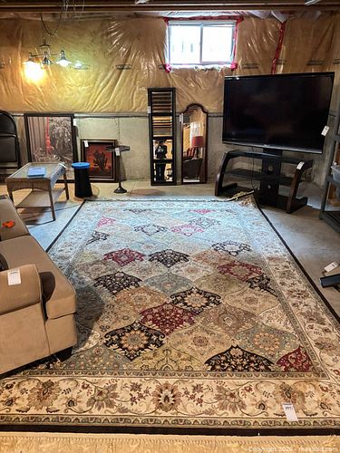 Lot #201 (1 of 13)