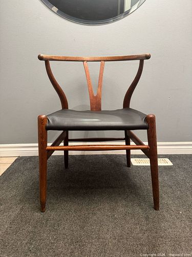 Lot #31 (1 of 12)