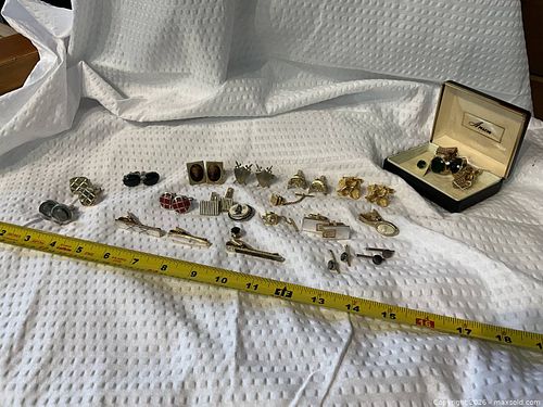 Lot #14 (1 of 7)