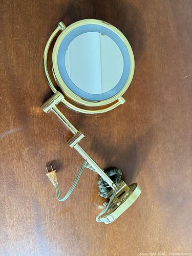 Lot #47 (1 of 4)