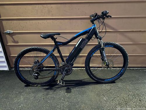 Lot #203 (1 of 8)