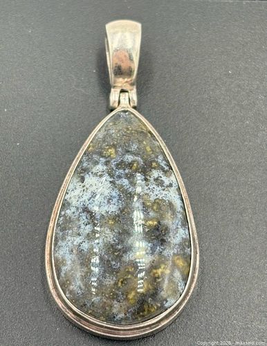 Lot #52 (1 of 4)