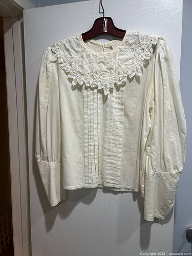 Lot #79 (1 of 5)
