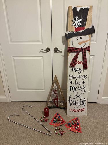 Lot #21 (1 of 8)