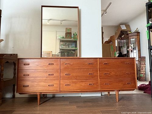 Lot #302 (1 of 20)